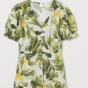 Puff-sleeved Floral dress